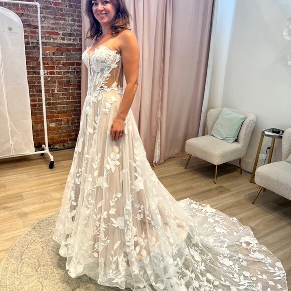 Maggie Sottero Natalie Wedding Dress - Picture 5 of 5